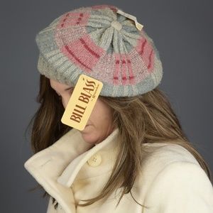 Rare Vintage Bill Blass Winter Beret